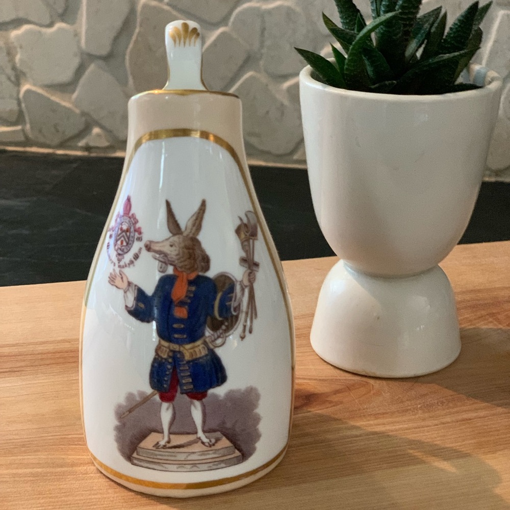 WINCHESTER | Trusty Servant | Vintage Jug